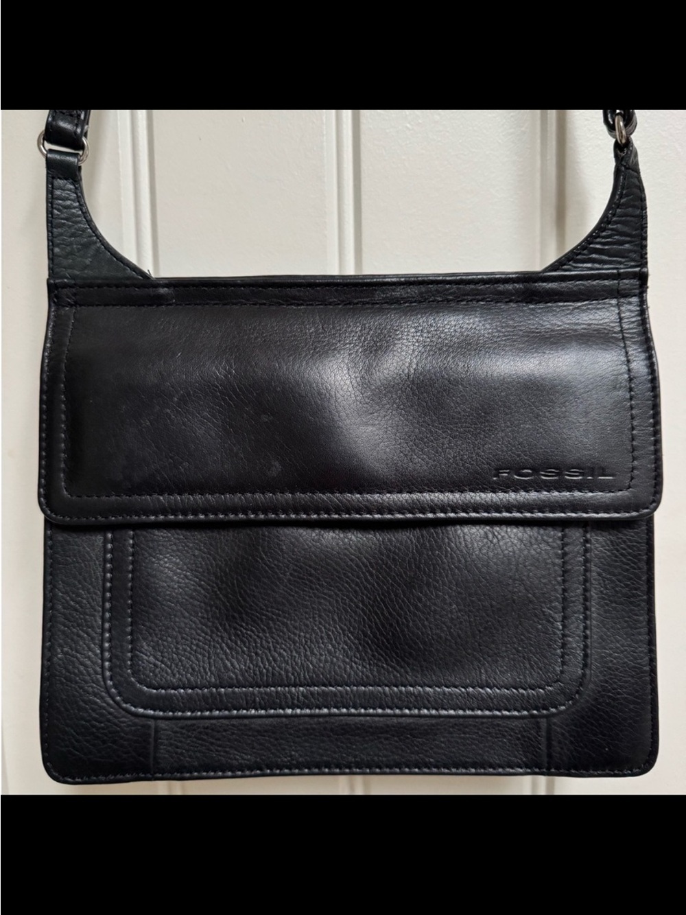 Fossil Black Leather Crossbody Bag with Wallet Compartment. 8.5” by 7” by 3”